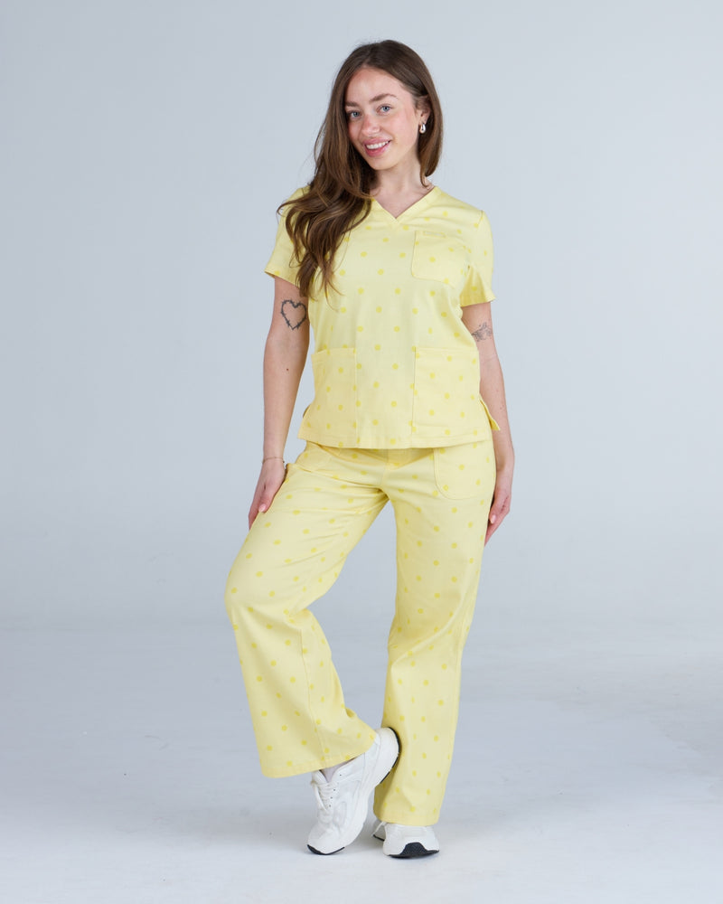 Three Pocket Scrub Top Butter Cream Polka
