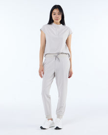 Contour Scrub Top Silk Sand