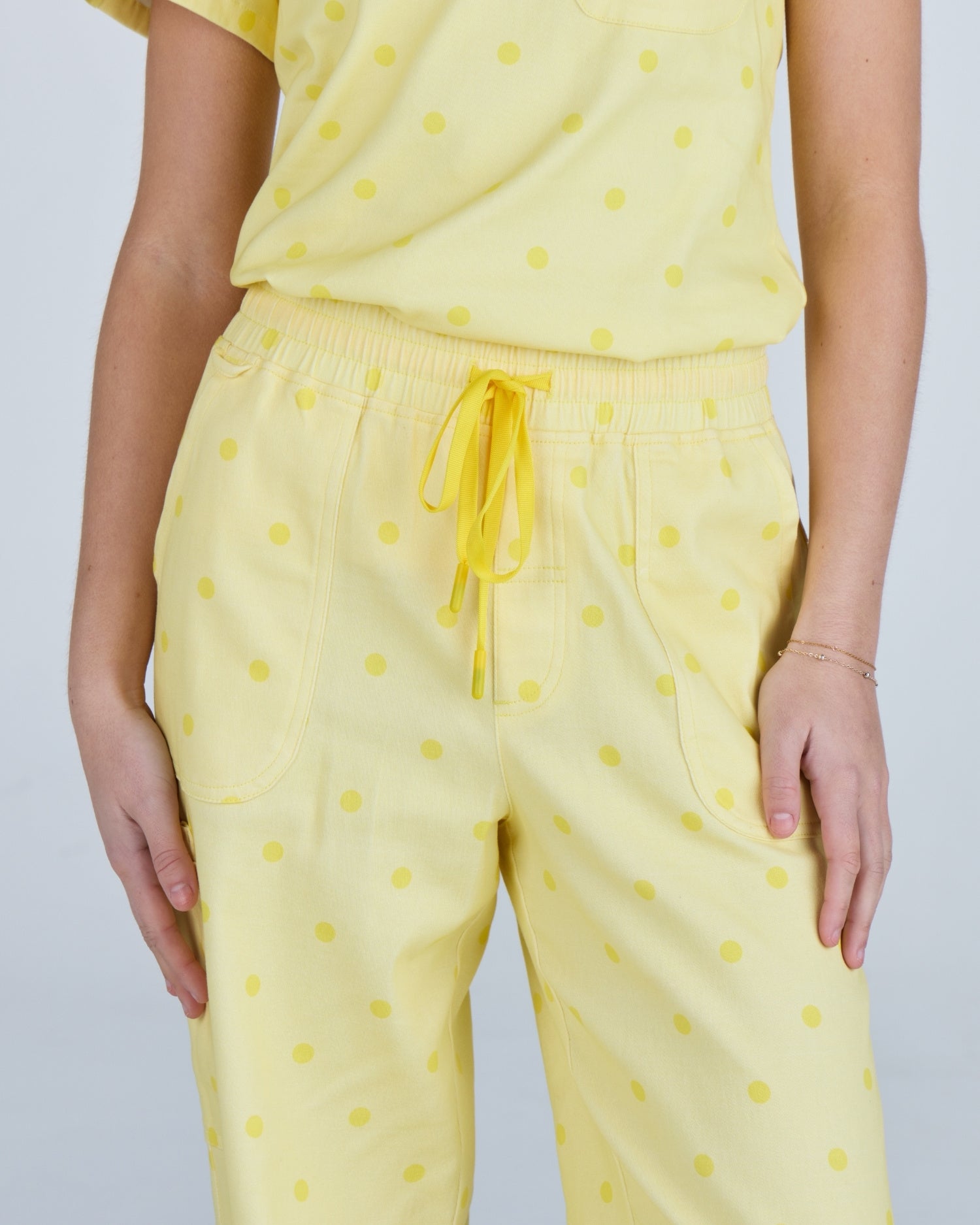 Lounge Leg Scrub Pants Butter Cream Polka