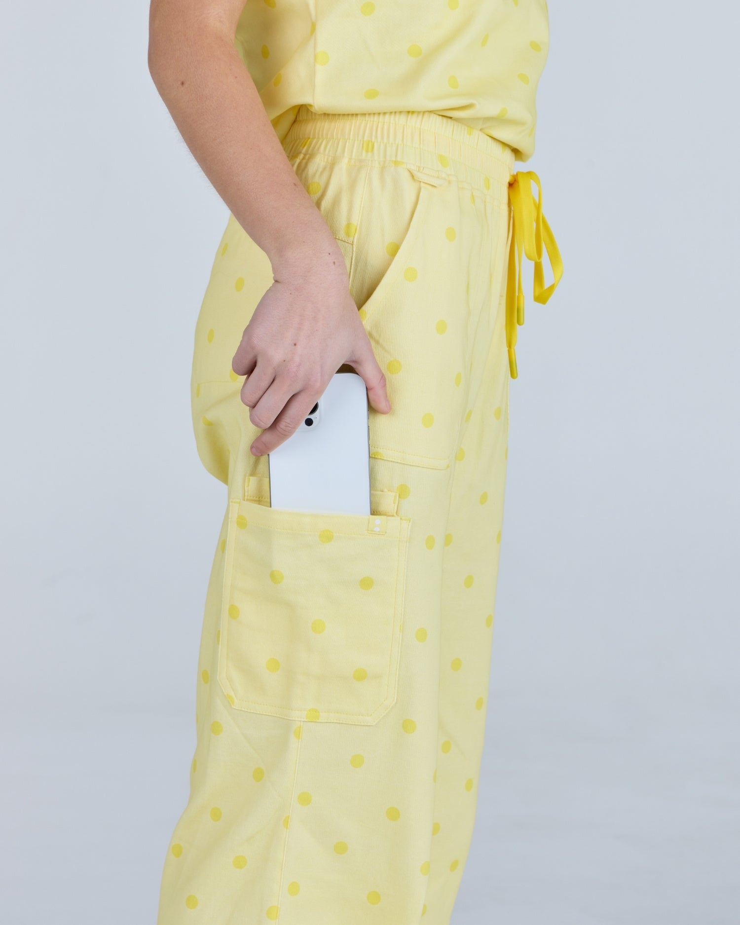 Lounge Leg Scrub Pants Butter Cream Polka